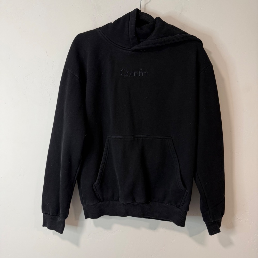 Comfrt Unisex Hoodie Small Black Embroidered Logo Sweatshirt Thick Fleece - Picture 1 of 6